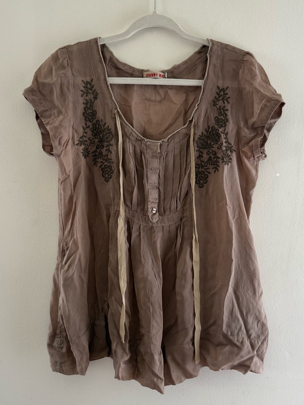 Johnny Was Taupe Embroidered Scoop-Neck Tunic